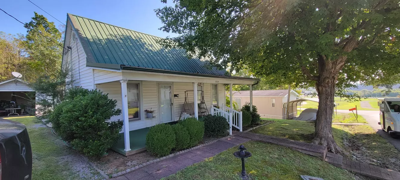 309 Alexander St, Dawson Springs, KY 42408