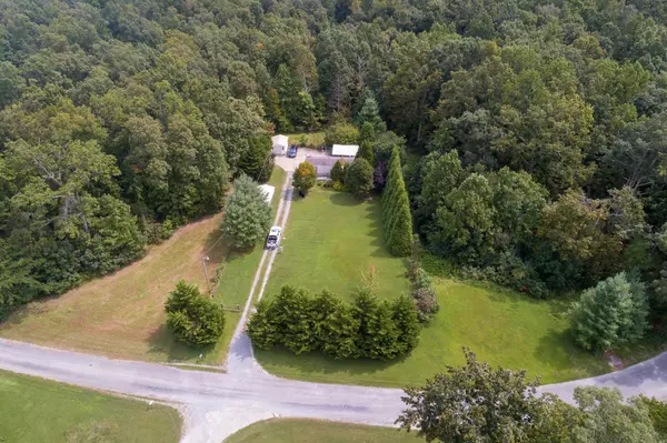 Wartrace, TN 37183,192 TROXLER RD