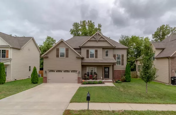 1514 Redrock Ct, Clarksville, TN 37043