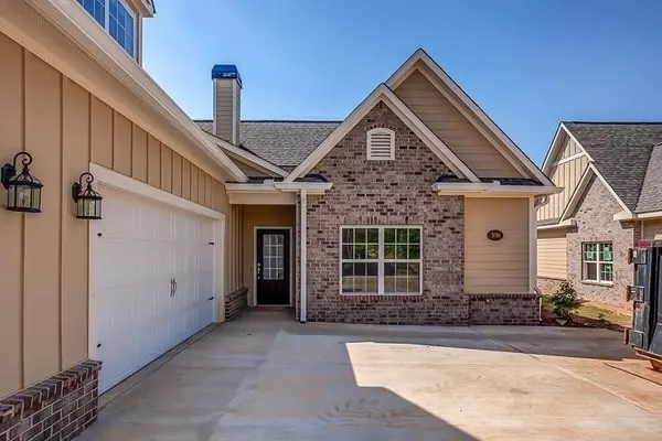 2362 Stonecenter Lane, Murfreesboro, TN 37128