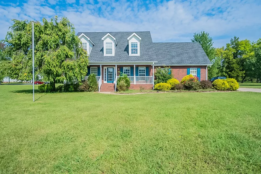 122 Tenby Dr, Murfreesboro, TN 37127