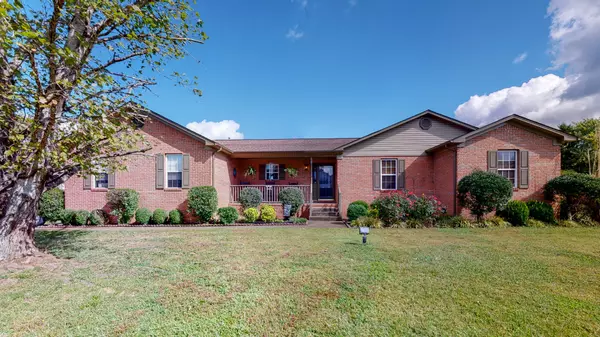 410 Forrest Dr, Columbia, TN 38401