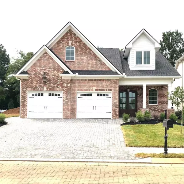 2119 White Poplar Ct, Murfreesboro, TN 37130