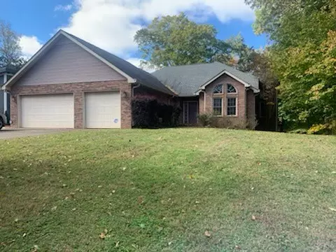 441 Wildwood Cir, Winchester, TN 37398