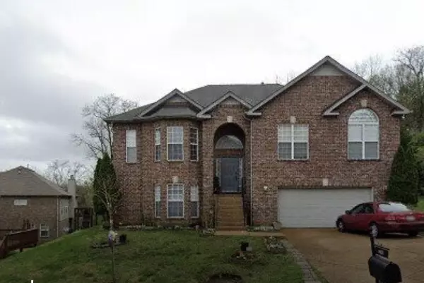 905 Creekedge Ct, Antioch, TN 37013