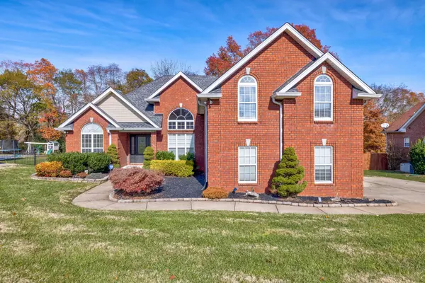 125 Thoroughbred Way, White House, TN 37188