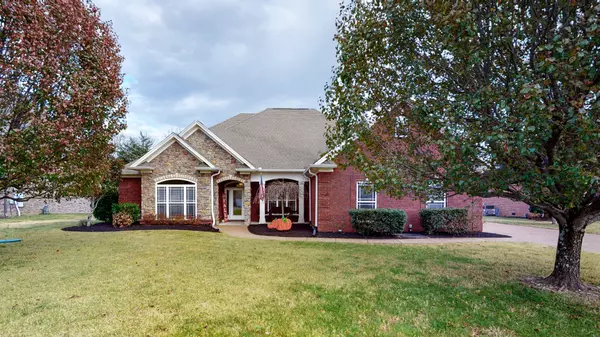 122 Seven Springs Dr, Mount Juliet, TN 37122