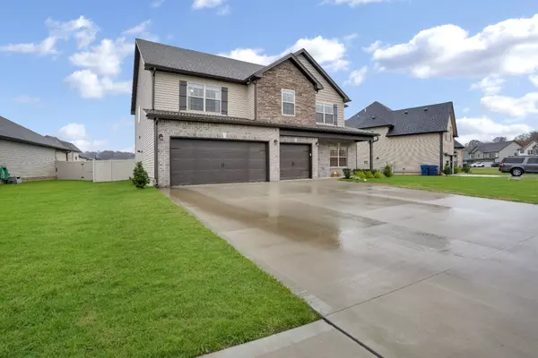 Clarksville, TN 37040,1058 Terraceside Cir