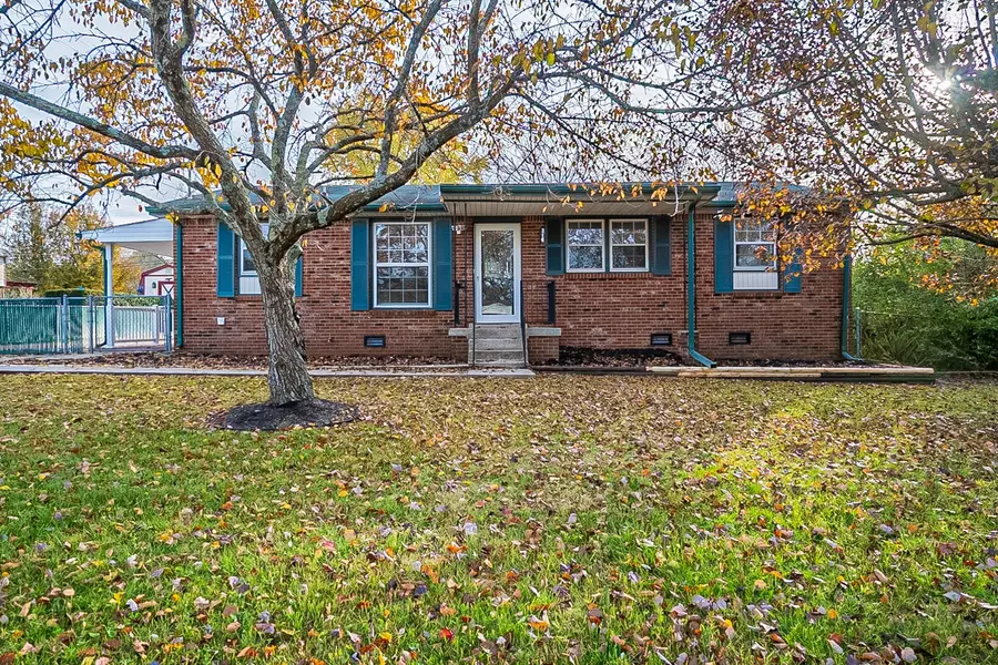 316 Verdun Dr, Clarksville, TN 37042