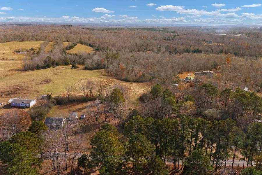 478 Davis Mill Rd, Parsons, TN 38363