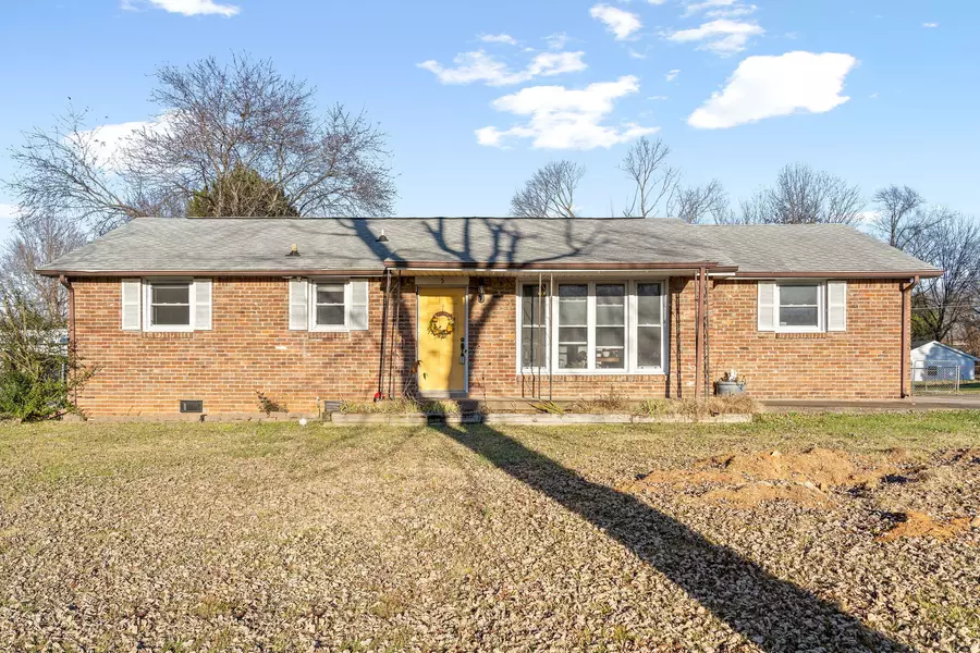 5 Strassbourg Rd, Clarksville, TN 37042