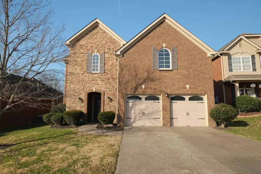 273 Meandering Dr, Lebanon, TN 37090