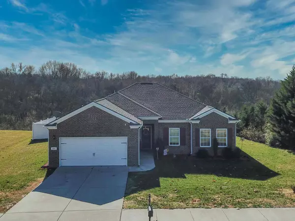 643 Fredericksburg Dr, Gallatin, TN 37066