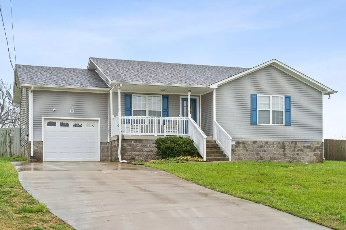 Oak Grove, KY 42262,318 Chesire Way