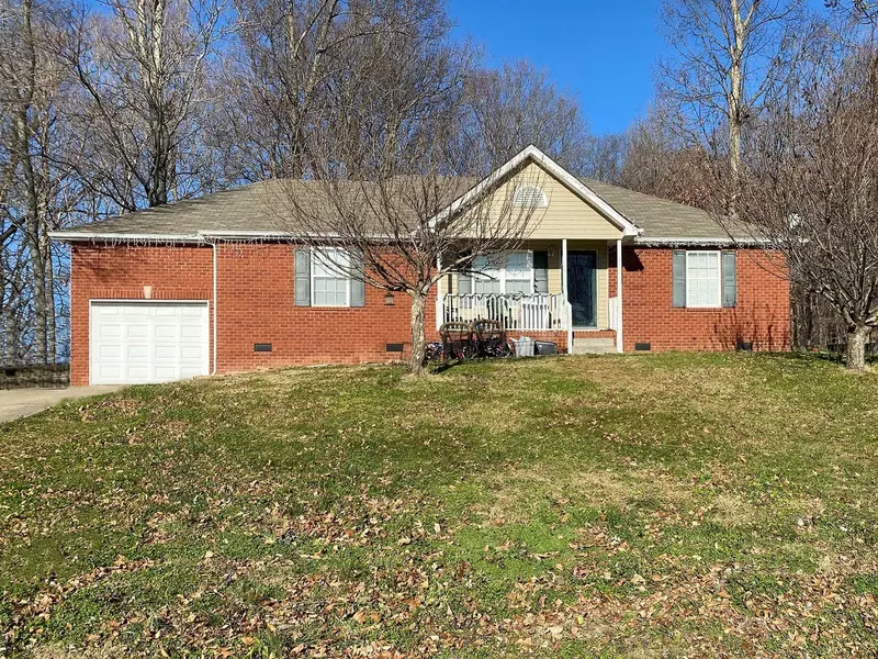 983 Hunters Ln, Springfield, TN 37172