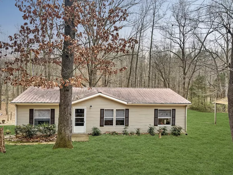 506 Hickman Shores Rd, Dover, TN 37058