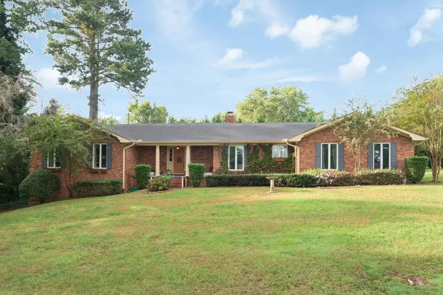 1700 Skyline Drive, Chattanooga, TN 37421