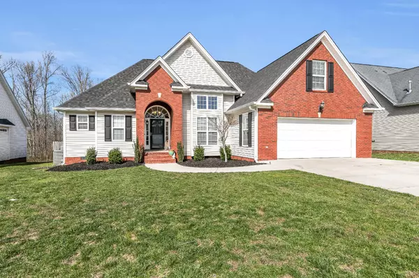 8071 Squirrel Wood Court, Ooltewah, TN 37363