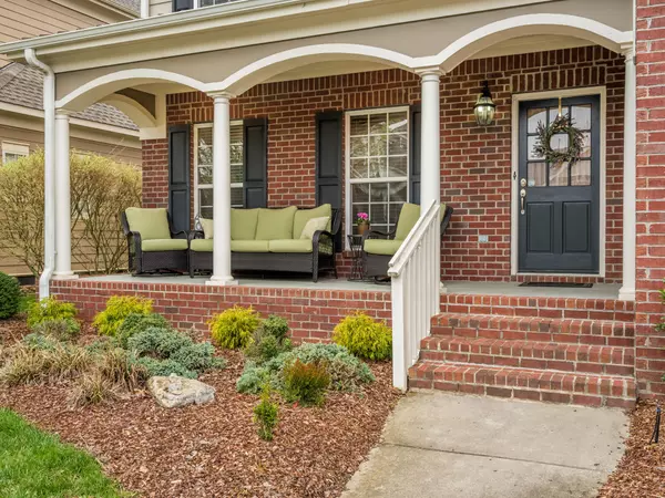 Ooltewah, TN 37363,1835 Holden Farm Place