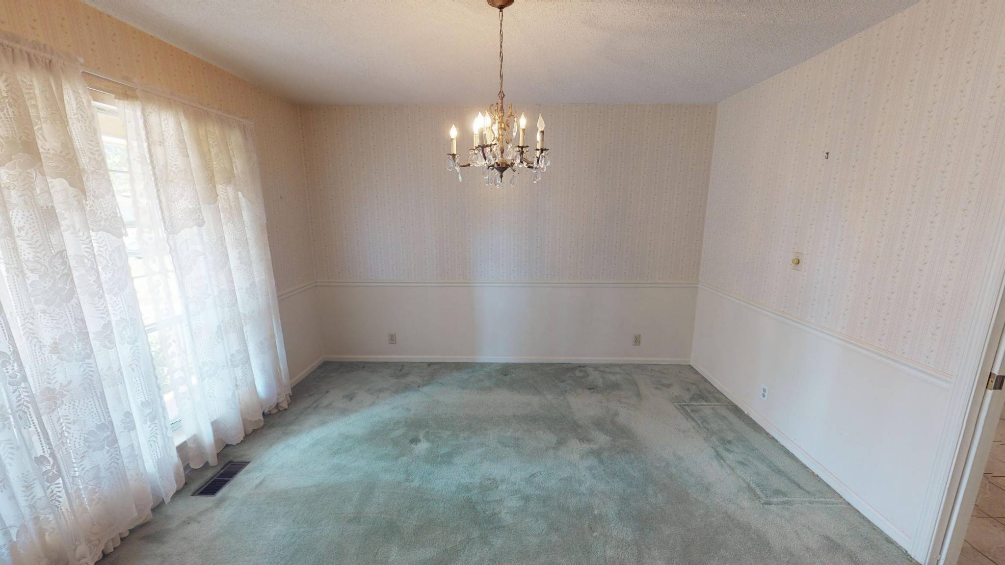 Chattanooga, TN 37416,4711 Robinwood Drive