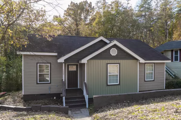 4804 Oakland Avenue, Chattanooga, TN 37410