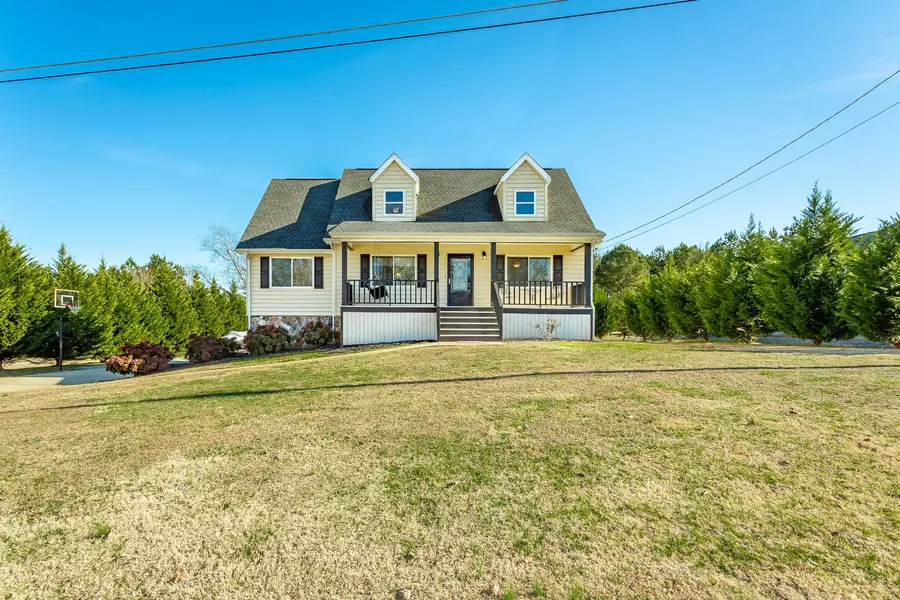 8114 Savannah Hills Drive, Ooltewah, TN 37363
