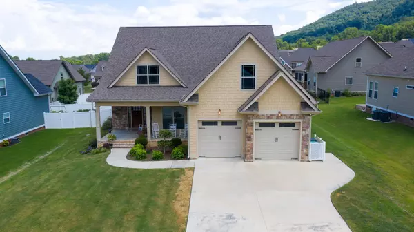 8405 Deer Run Circle, Ooltewah, TN 37363