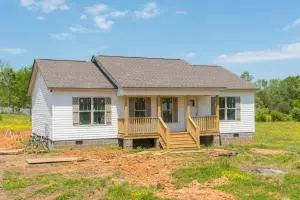 106 Robert Jackson, Chatsworth, GA 30705