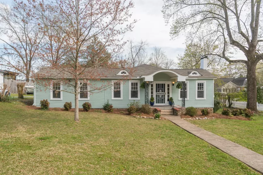 112 Thornton Avenue, Chattanooga, TN 37411