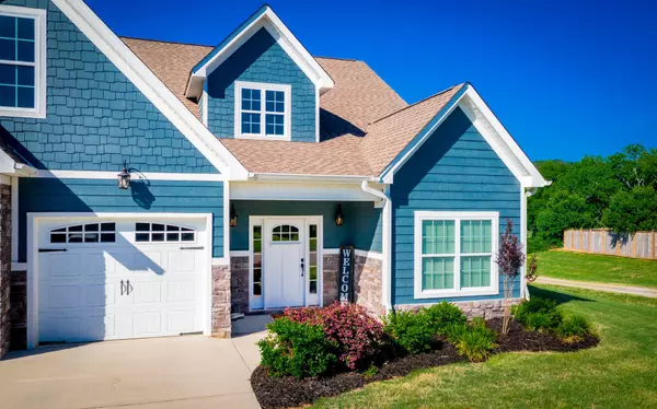 Chattanooga, TN 37406,2332 Waterhaven Drive