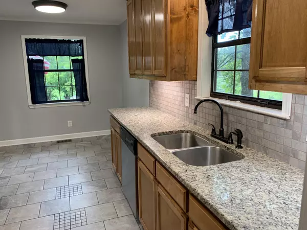 Hixson, TN 37343,8520 Middle Valley Road