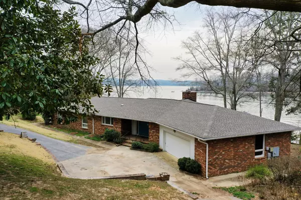 8852 Prairie Schooner Circle, Soddy Daisy, TN 37379