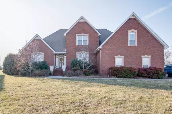 99 Roberts Creek Cir, Manchester, TN 37355