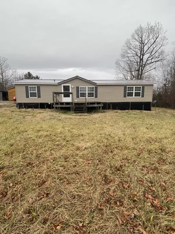 610 Lucas Ridge Ln, Waverly, TN 37185