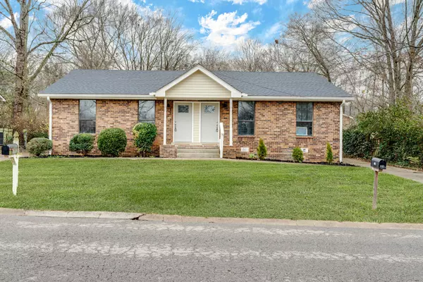 343 May Dr, Madison, TN 37115