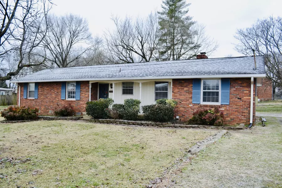 112 Wessington Pl, Hendersonville, TN 37075