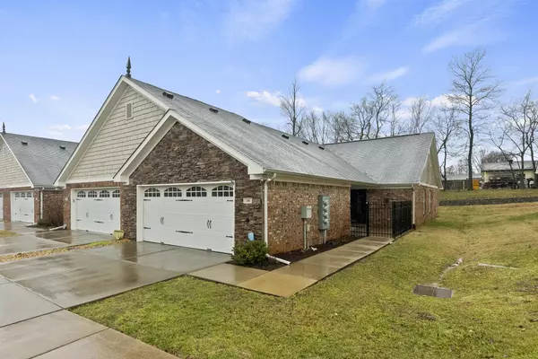 2360 Highway 31 #W #208, White House, TN 37188