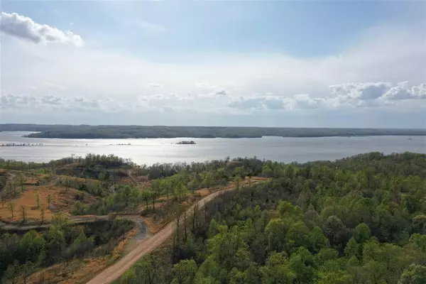 Stewart, TN 37175,0 Shores Trail