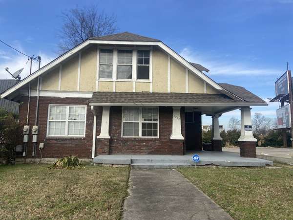 1822 Jefferson St,  Nashville,  TN 37208