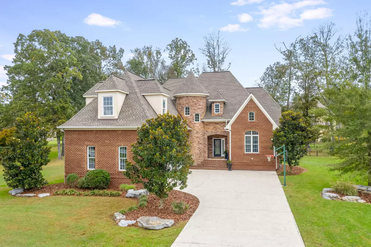 Ooltewah, TN 37363,8635 Rambling Rose Drive