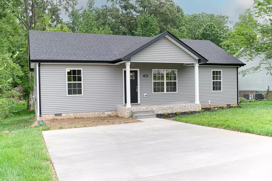 109 Monarch Ln, Clarksville, TN 37042