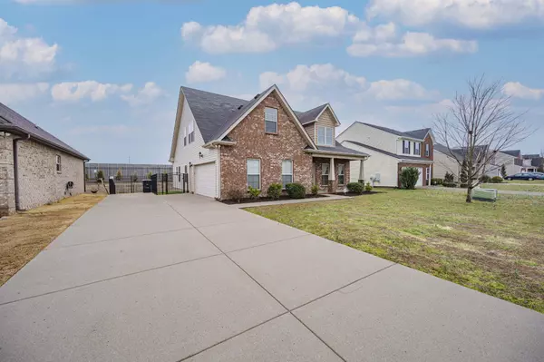 Murfreesboro, TN 37127,2633 Candlewick Ct