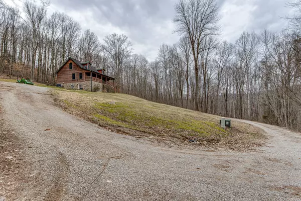 Sparta, TN 38583,340 GRIMSHAW LN