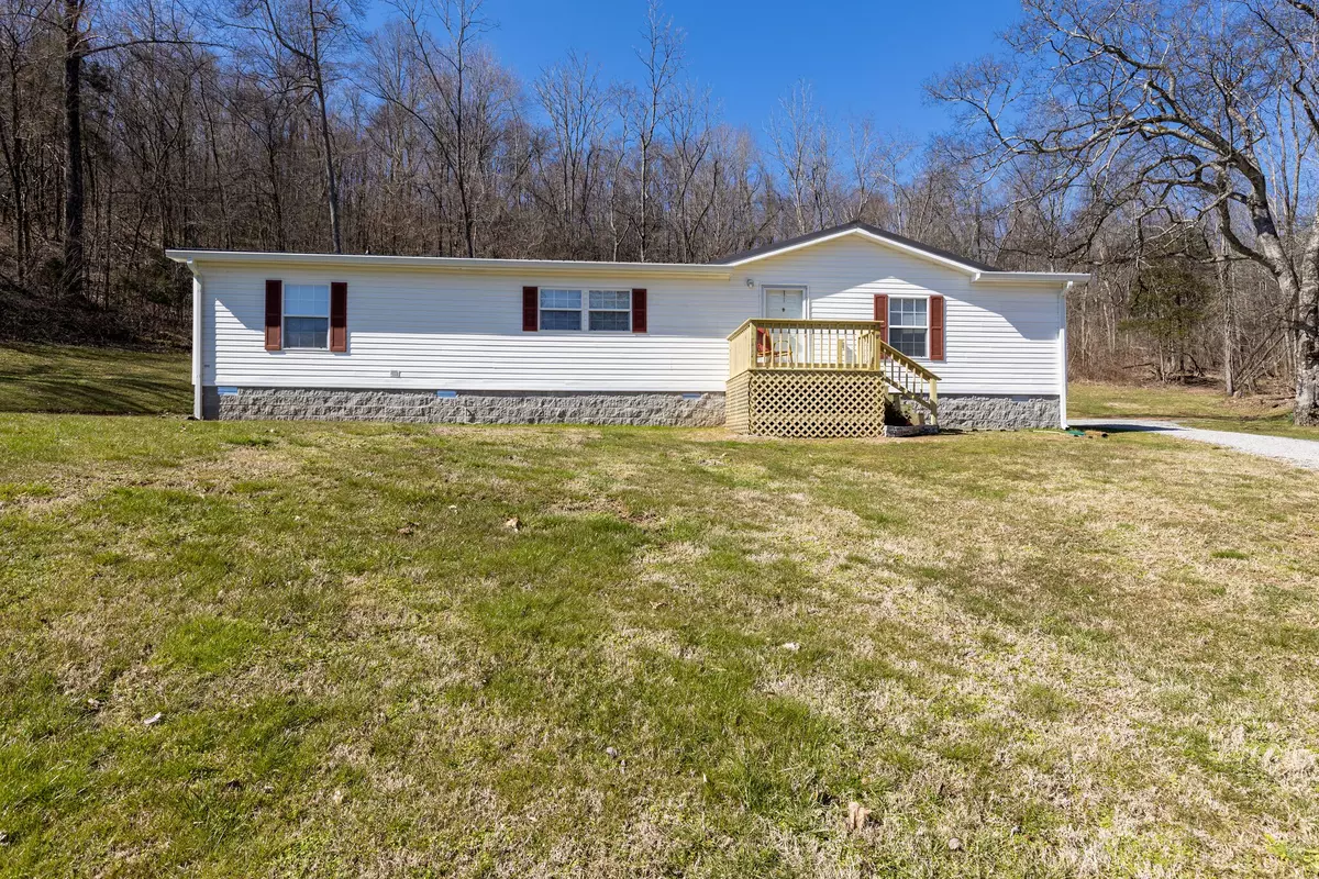 Dellrose, TN 38453,174 Short Creek Rd