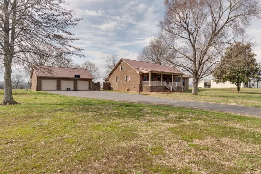 2970 Lewisburg Hwy, Petersburg, TN 37144