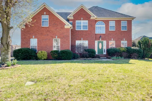 2534 Patricia Cir, Murfreesboro, TN 37128