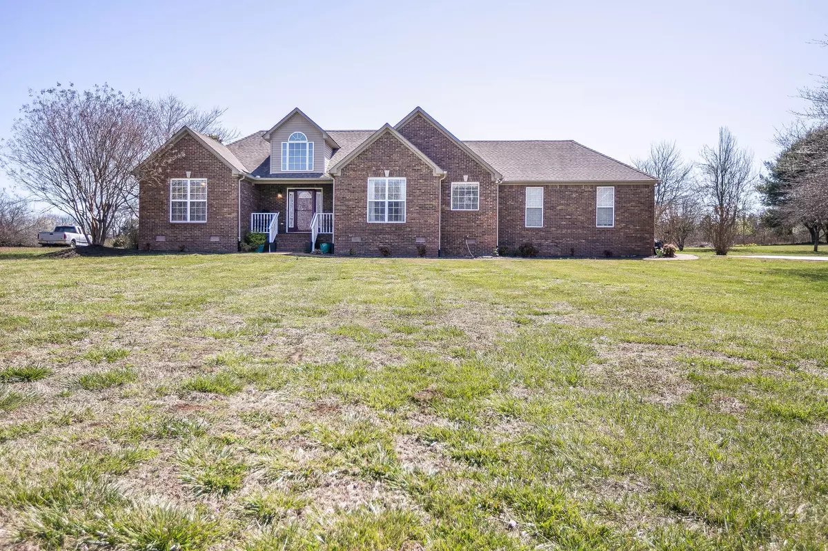 Columbia, TN 38401,817 Rands Way