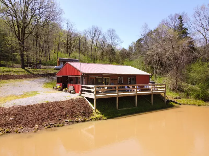 26 Lookout Ln, Petersburg, TN 37144