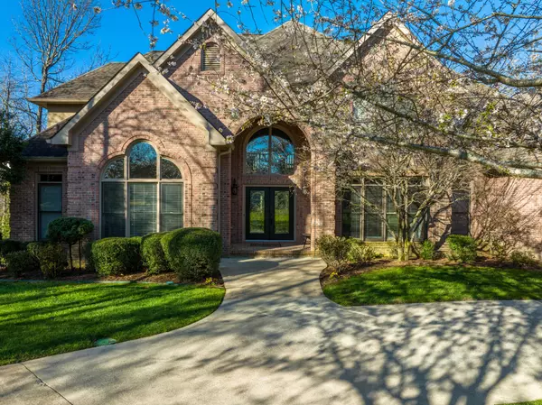 Chattanooga, TN 37421,609 Grand Mountain Drive