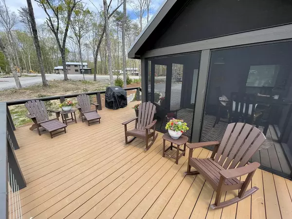 Tracy City, TN 37387,15 Sunset Court